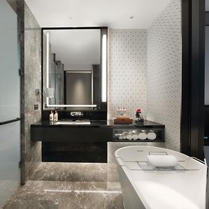 Premium Twin Room Lounge Access